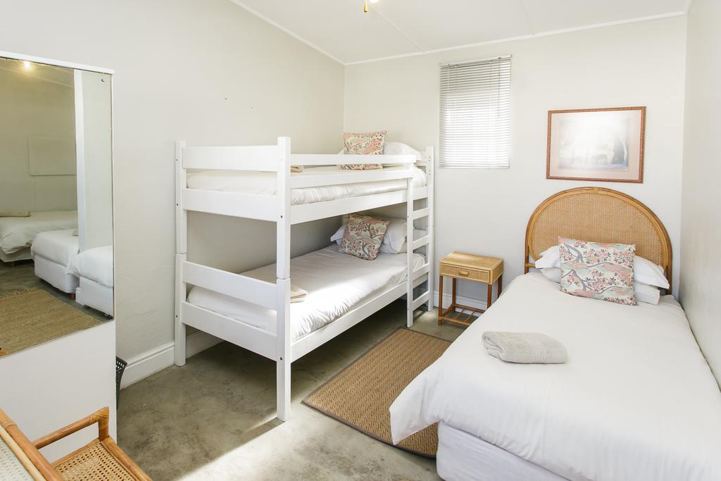 Wagon Wheel Country Lodge Бофорт Уест Екстериор снимка